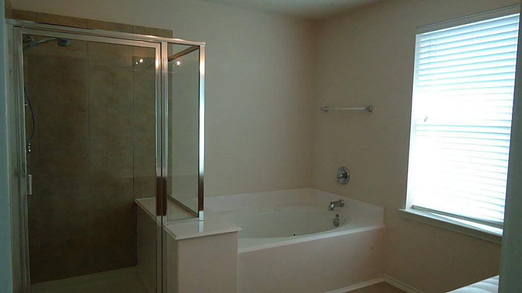 Apartment for rent at 3506 Cactus Creek Dr, Spring, TX 77386