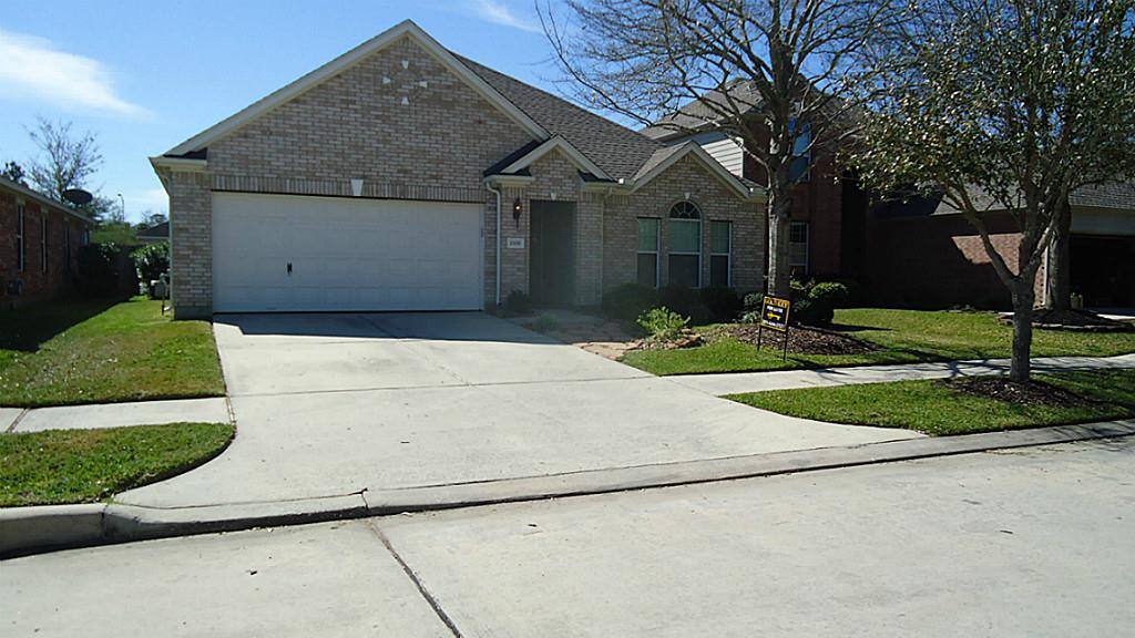 Apartment for rent at 3506 Cactus Creek Dr, Spring, TX 77386