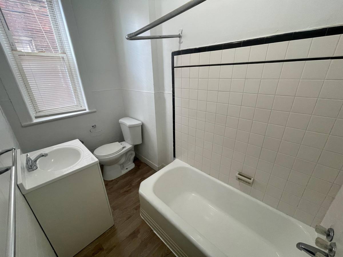 Apartment for rent at 1230 W Allegheny Ave #2R, Philadelphia, PA 19133