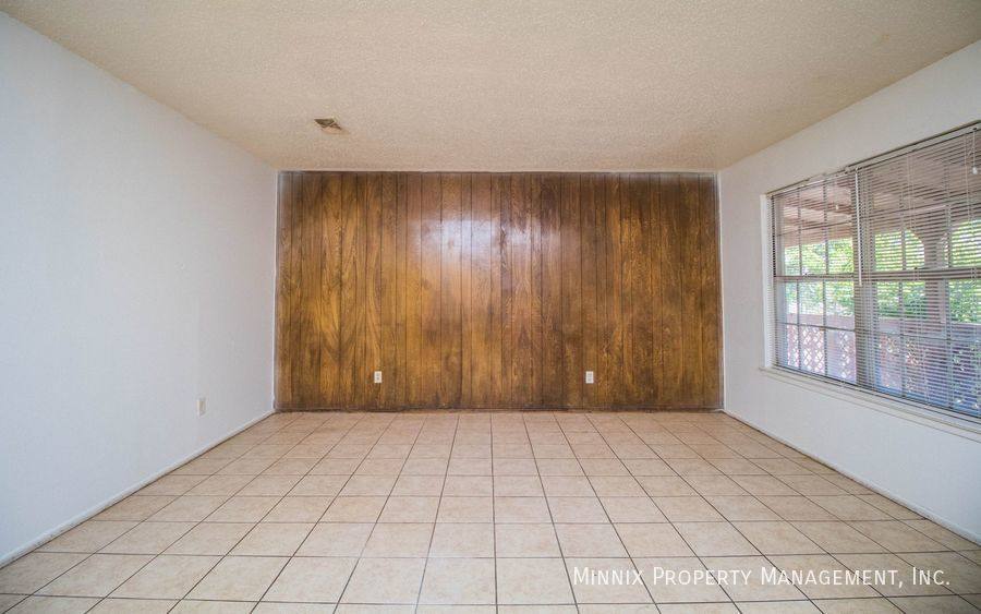 Apartment for rent at 1615 16th St #5, Lubbock, TX 79401