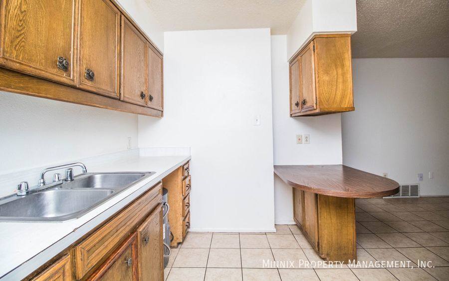 Apartment for rent at 1615 16th St #5, Lubbock, TX 79401