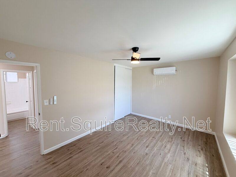 Apartment for rent at 355 S Aspan Ave #MIDDLE, Azusa, CA 91702