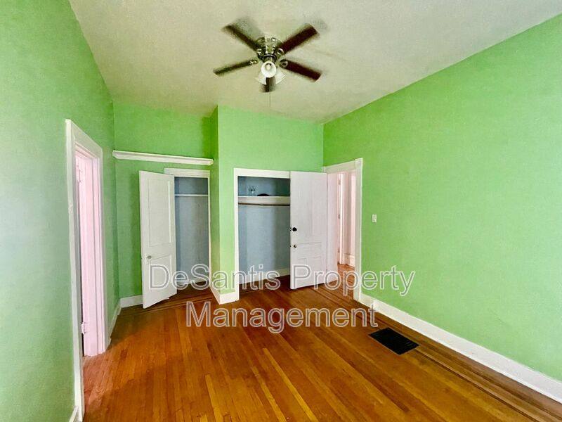 Apartment for rent at 5498 Hayes St #1, Pittsburgh, PA 15206