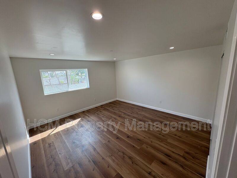 Townhouse for rent at 5507-5509 S Manhattan Place #5509 1 2, Los Angeles, CA 90062