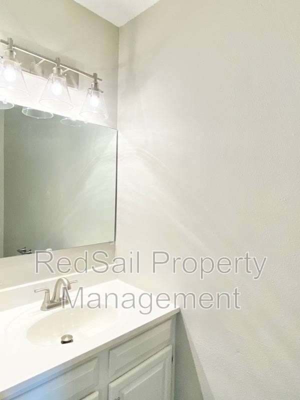House for rent at 376 Susan Constant Dr, Newport News, VA 23608
