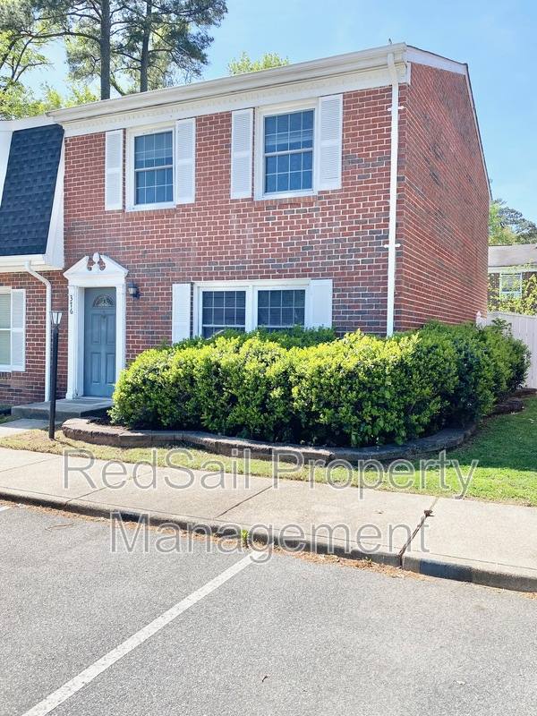 House for rent at 376 Susan Constant Dr, Newport News, VA 23608
