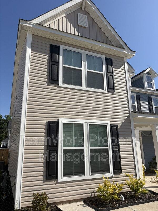 Townhouse for rent at 506 Green Fern Dr, Summerville, SC 29483