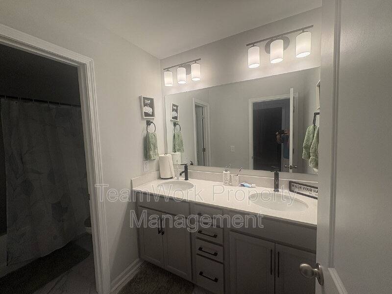 Townhouse for rent at 506 Green Fern Dr, Summerville, SC 29483