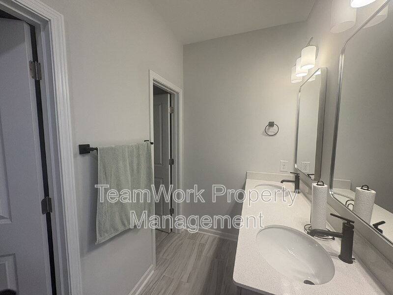 Townhouse for rent at 506 Green Fern Dr, Summerville, SC 29483