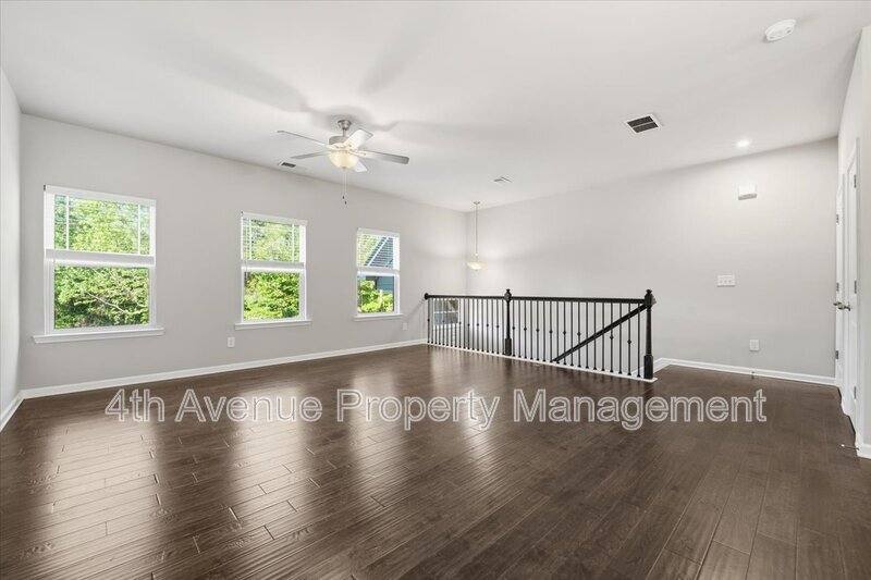 Townhouse for rent at 3403 Abbey Way, Gainesville, GA 30507