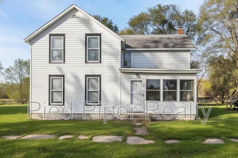 House for rent at 202 Adams St, Ridott, IL 61067