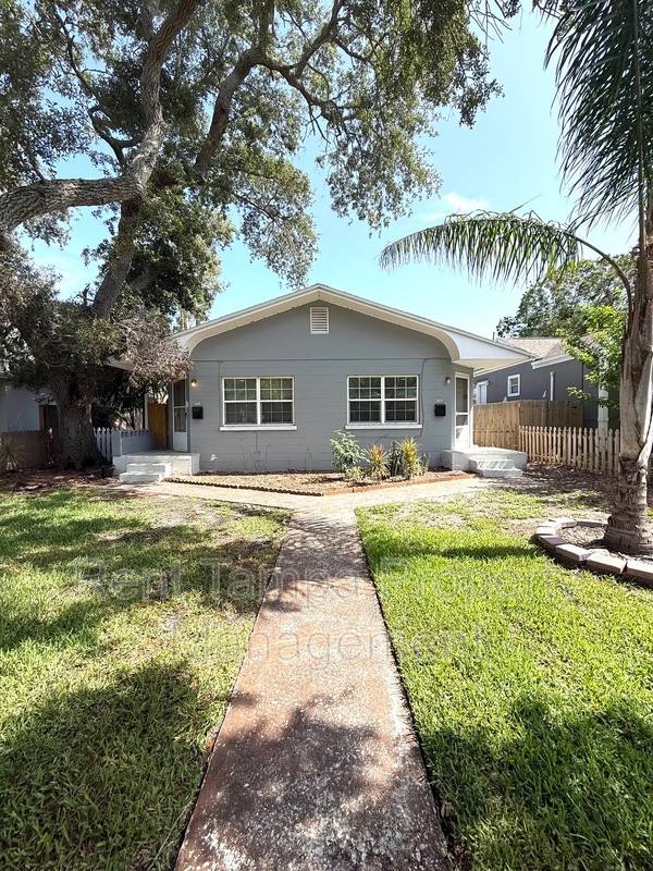 Apartment for rent at 610 - 612 17th Ave S, Saint Petersburg, FL 33701