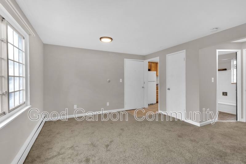 Apartment for rent at 313 Beattie Ave #1, Lockport, NY 14094
