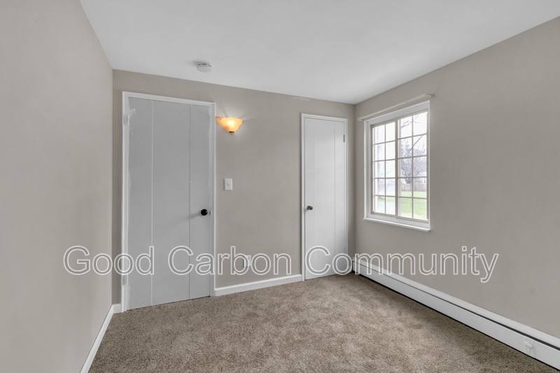 Apartment for rent at 313 Beattie Ave #1, Lockport, NY 14094