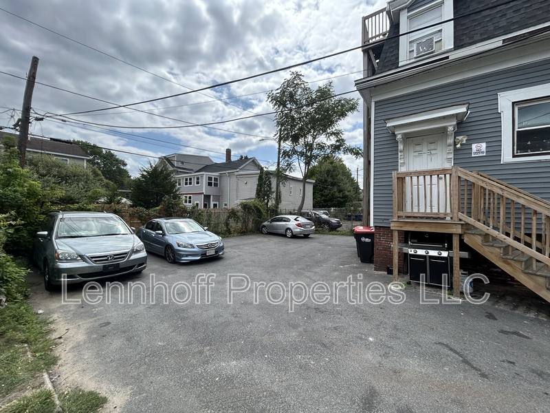 Apartment for rent at 340 Haverhill St #7, Lawrence, MA 01840