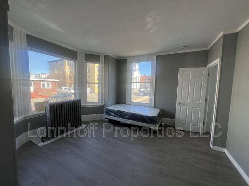 Apartment for rent at 340 Haverhill St #7, Lawrence, MA 01840