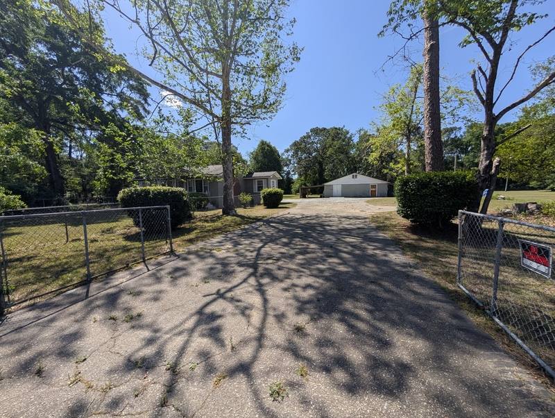 House for rent at 427 Crossway Rd, Tallahassee, FL 32305