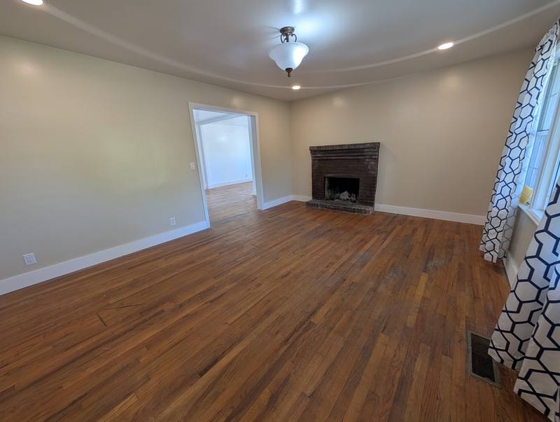 House for rent at 427 Crossway Rd, Tallahassee, FL 32305
