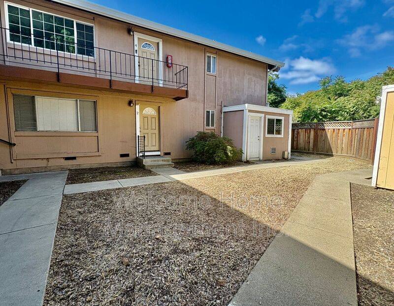 House for rent at 2225 Hillsborough Court #2, Concord, CA 94521