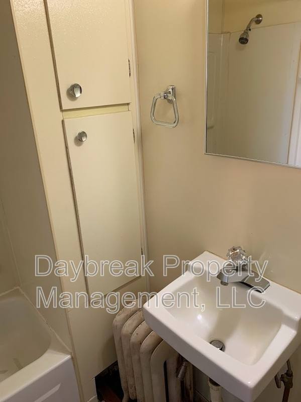 Apartment for rent at 1121 2nd Ave S #1, Fargo, ND 58103