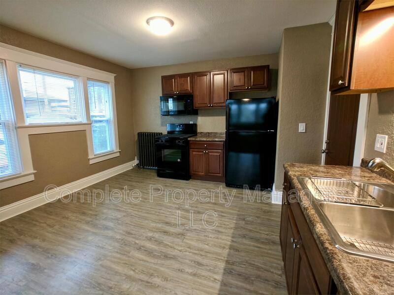 Apartment for rent at 221 E Main St #2, Albert Lea, MN 56007