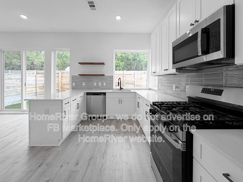 Townhouse for rent at 5107 E Riverside Dr #15102, Austin, TX 78741