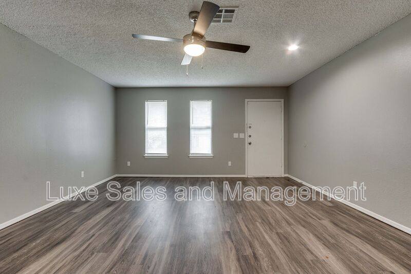 House for rent at 3916 SE 46th St, Oklahoma City, OK 73135