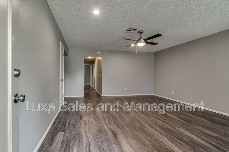 House for rent at 3916 SE 46th St, Oklahoma City, OK 73135