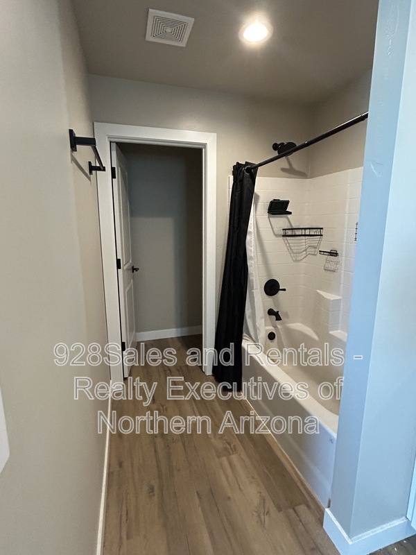 Townhouse for rent at 12217 Bliss Ave, Flagstaff, AZ 86001