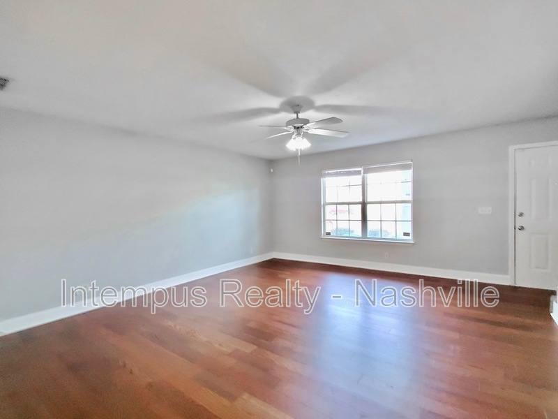 Townhouse for rent at 325 Shoshone Place, Murfreesboro, TN 37128