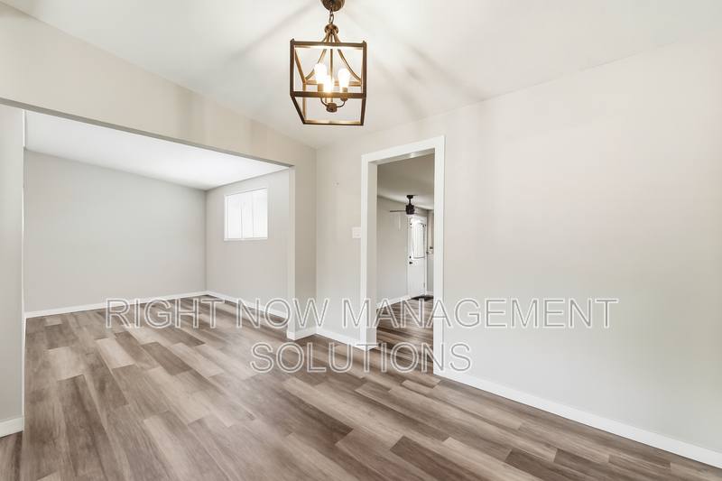 House for rent at 413 Chestnut St, Mountain Home, ID 83647
