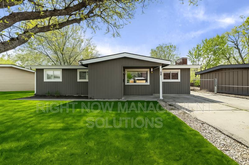 House for rent at 413 Chestnut St, Mountain Home, ID 83647