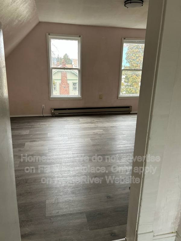 Apartment for rent at 1212 N Cochran St, Spokane, WA 99201