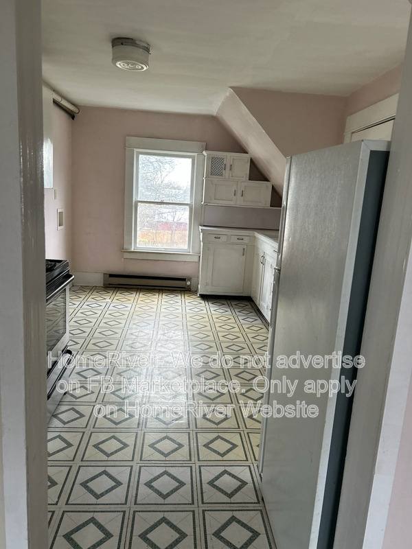 Apartment for rent at 1212 N Cochran St, Spokane, WA 99201