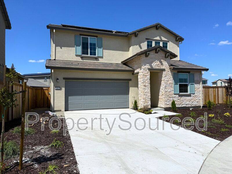 House for rent at 1567 Halo Ave, Manteca, CA 95337