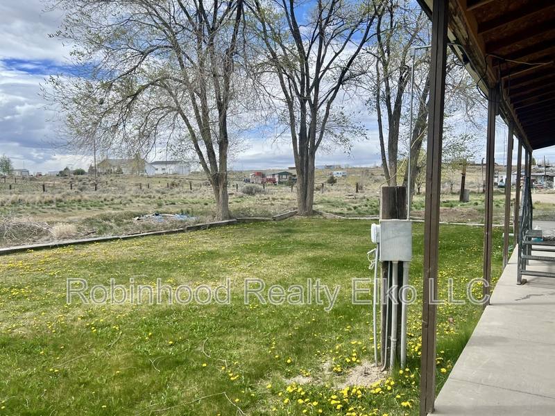 House for rent at 5296 Comanche Ave, Elko, NV 89801