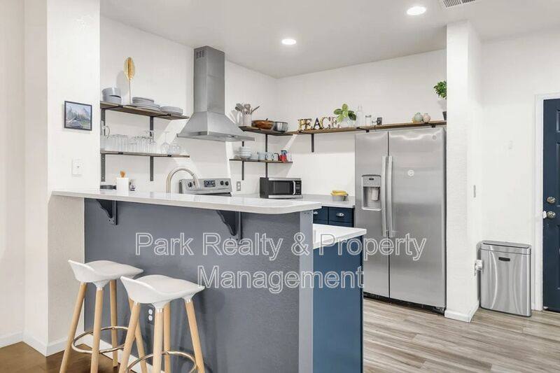 Townhouse for rent at 571 S Mobile Place, Aurora, CO 80017