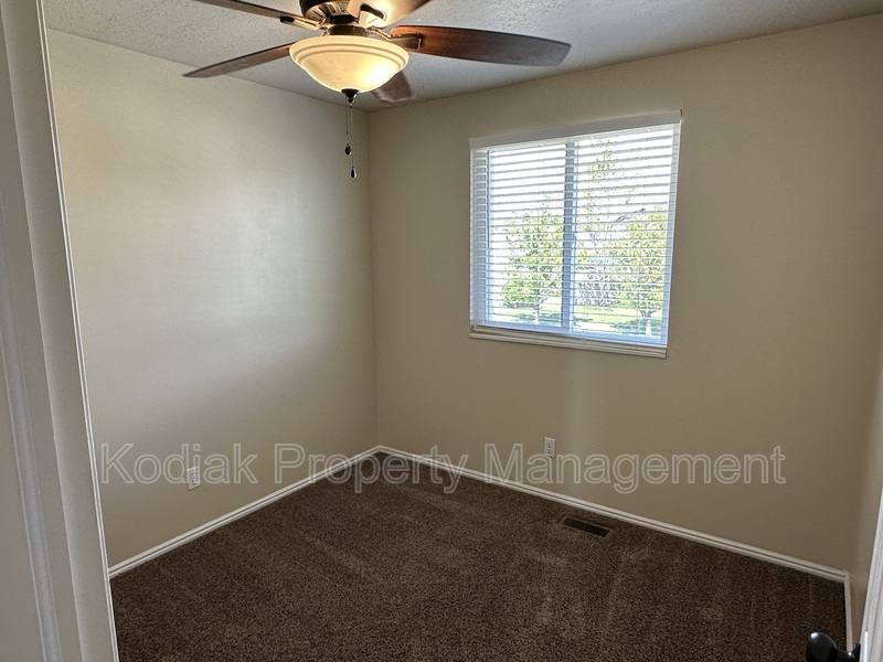 House for rent at 1941 Jenny Lane, Clearfield, UT 84015