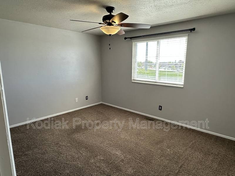 House for rent at 1941 Jenny Lane, Clearfield, UT 84015