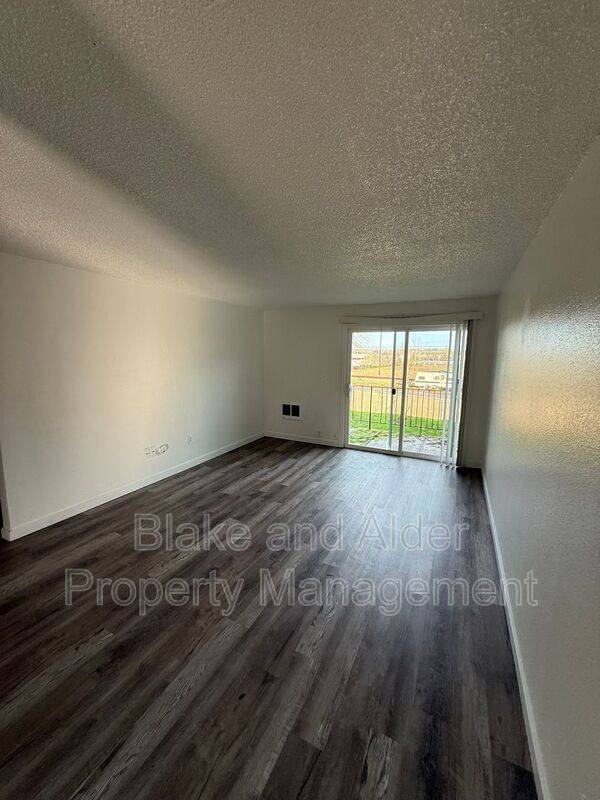 Apartment for rent at 3879 NE 152nd Ave, Portland, OR 97230