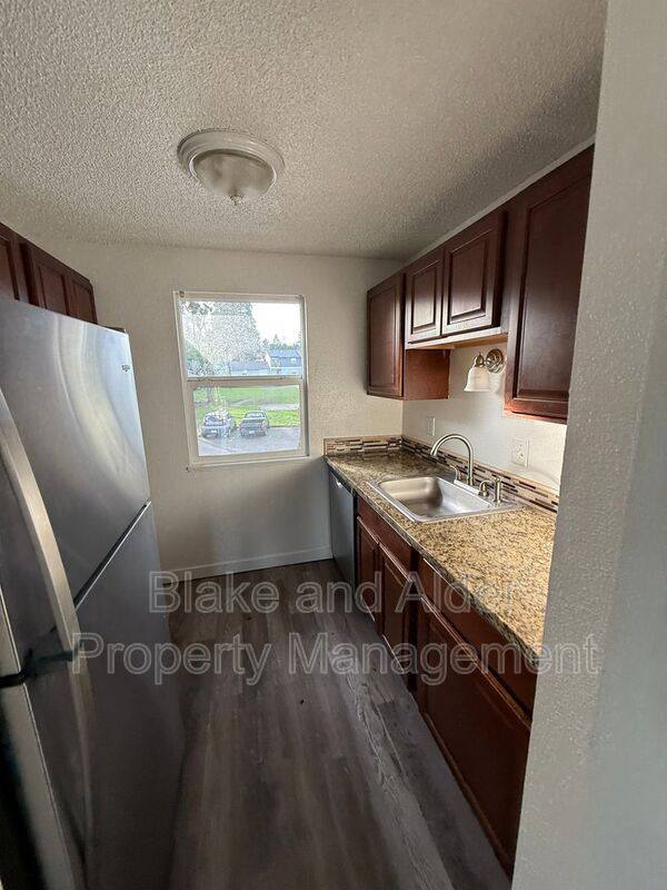 Apartment for rent at 3879 NE 152nd Ave, Portland, OR 97230