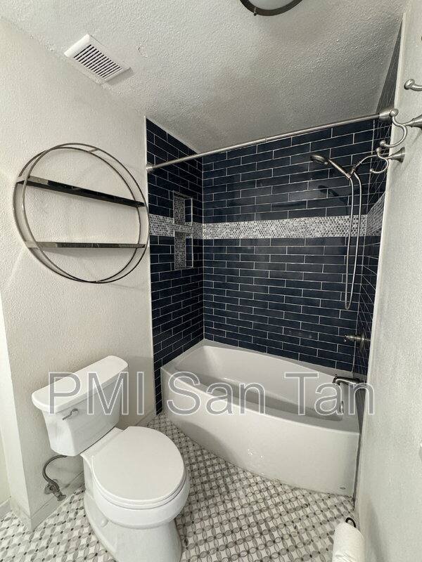 Condo for rent at 5525 E Thomas Rd #F1, Phoenix, AZ 85018