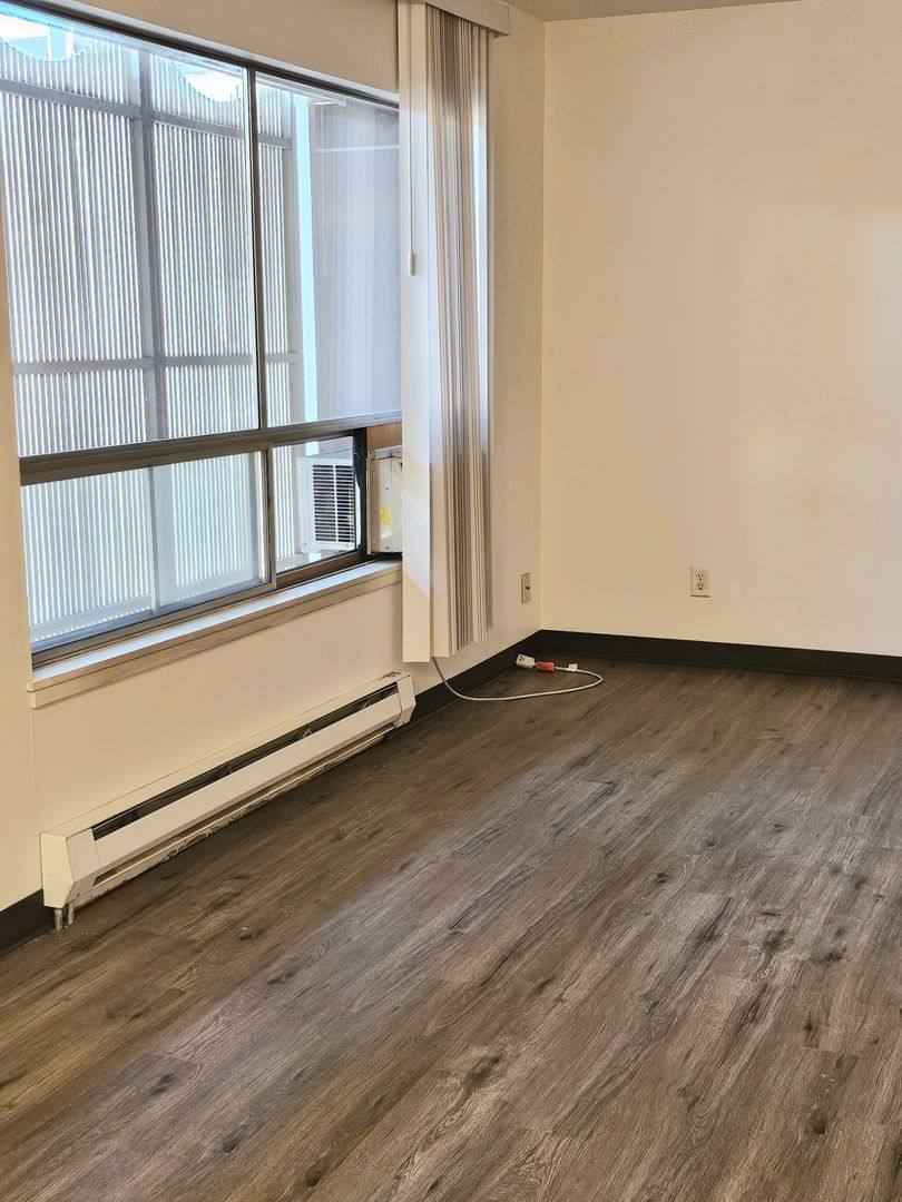 Apartment for rent at 201 S Division St, Auburn, WA 98001