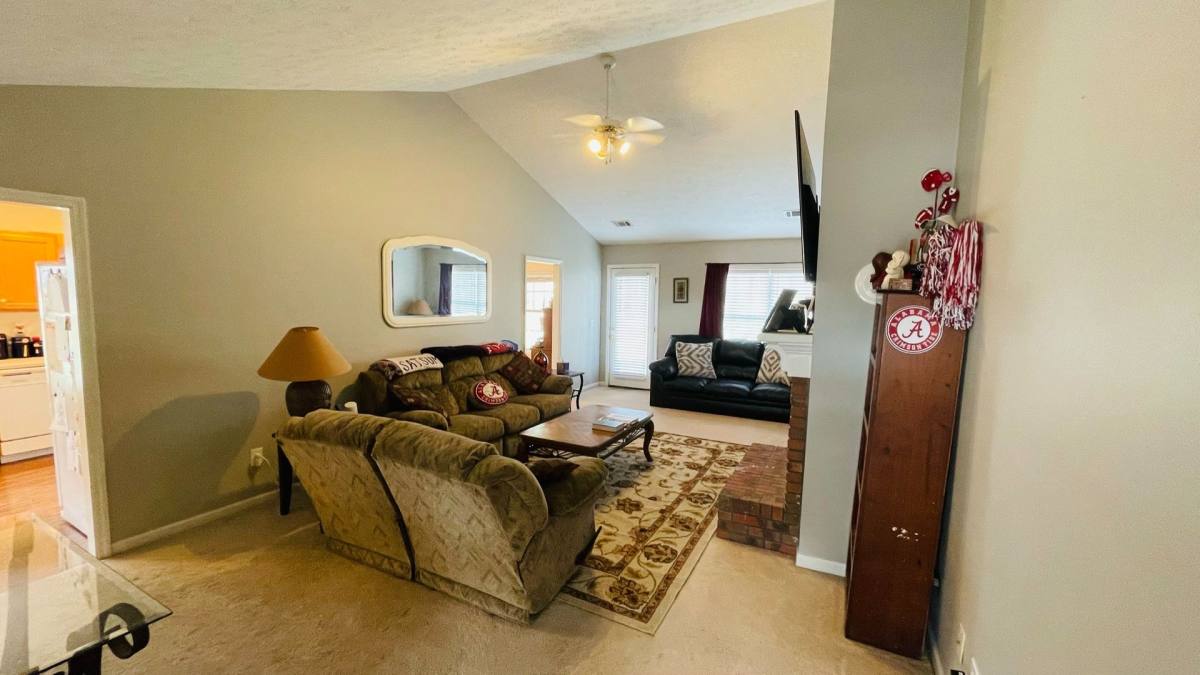 House for rent at 292 Chinaberry Court, Auburn, AL 36830