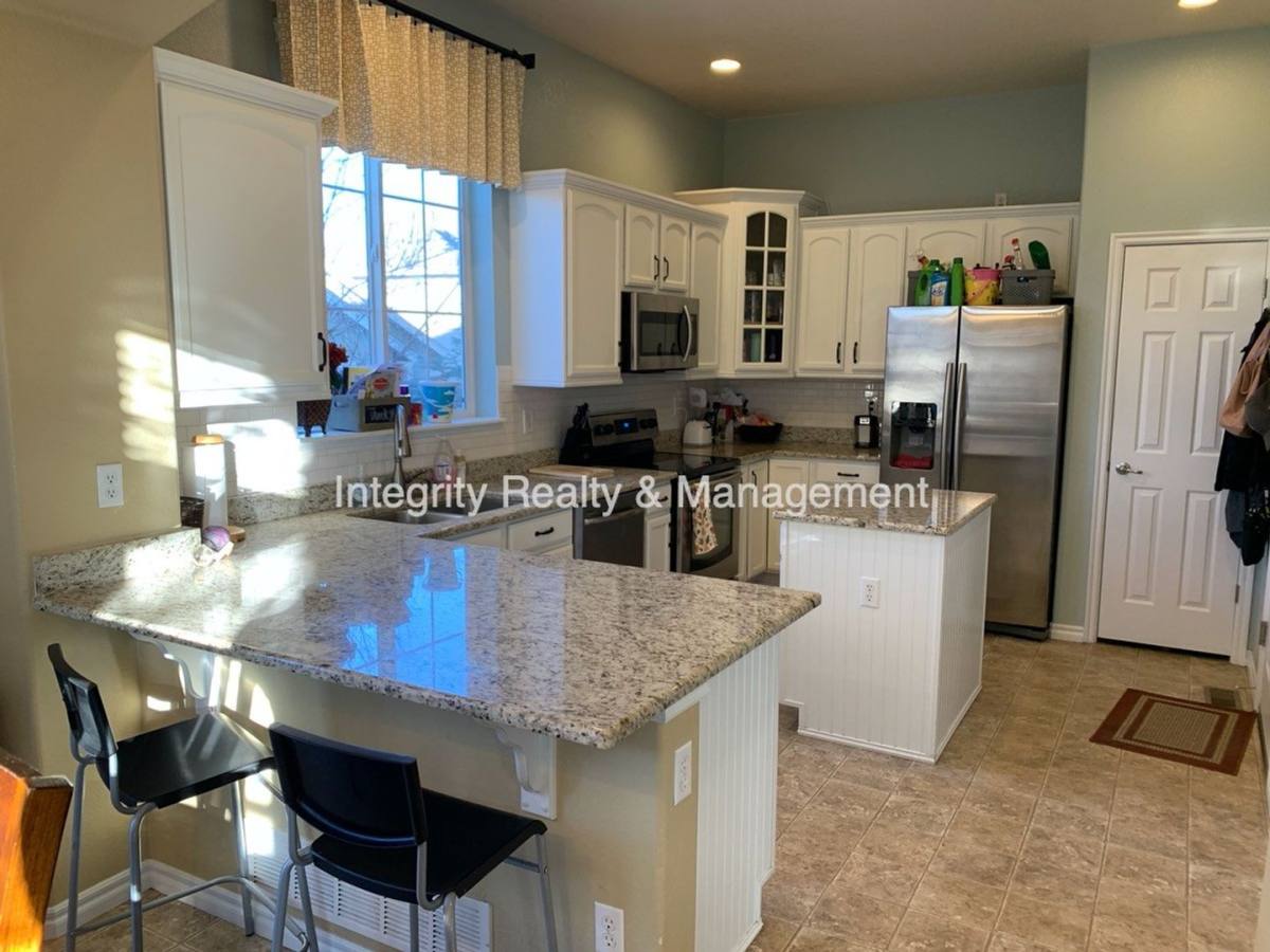 House for rent at 3025 Redhaven Way, Littleton, CO 80126
