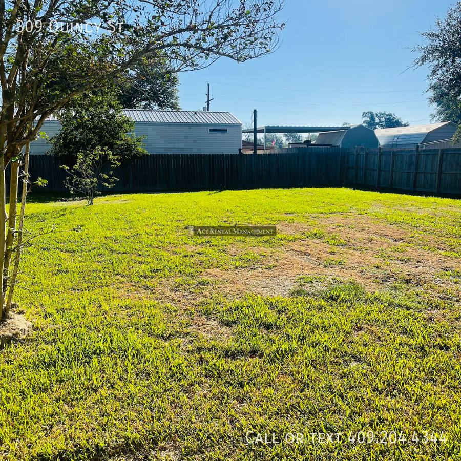 House for rent at 309 Quincy St, Orange, TX 77630