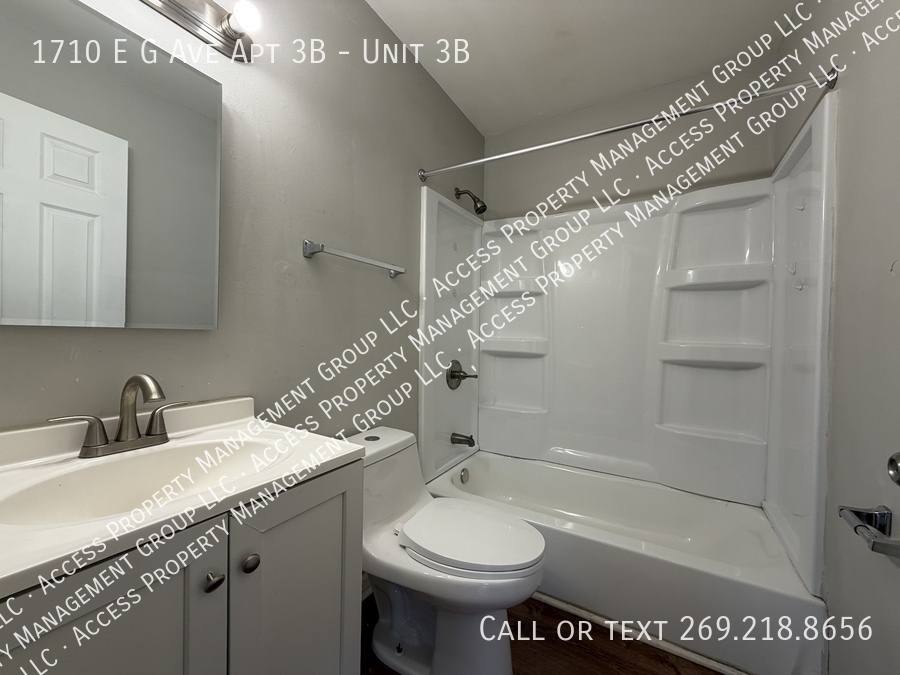 Apartment for rent at 1710 E G Ave #3B, Kalamazoo, MI 49004