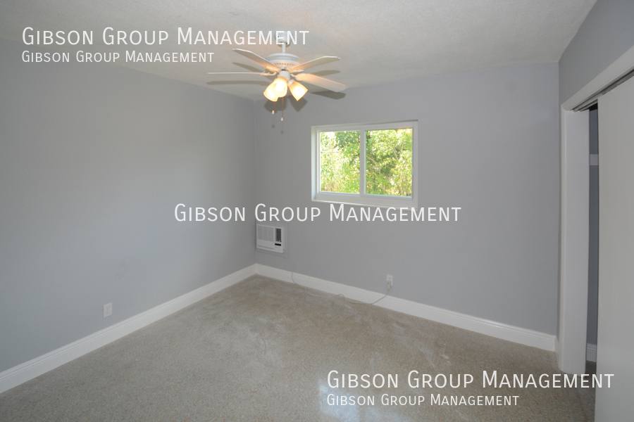 Apartment for rent at 806 NE 16th Place #6, Fort Lauderdale, FL 33304