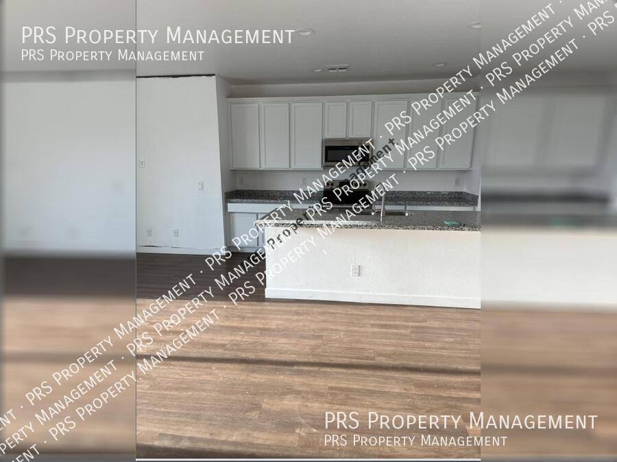 House for rent at 5630 S Daisy Patch Place, Phoenix, AZ 85040