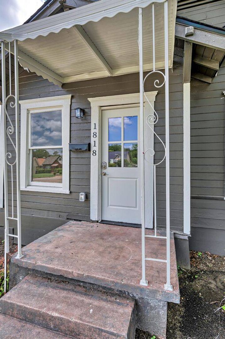 House for rent at 1818 Windsor Ave, Waco, TX 76706